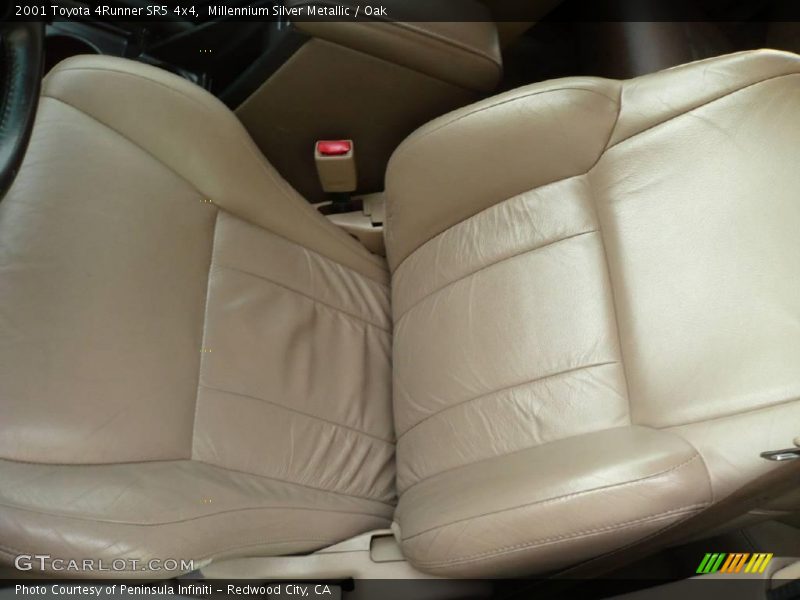 Millennium Silver Metallic / Oak 2001 Toyota 4Runner SR5 4x4