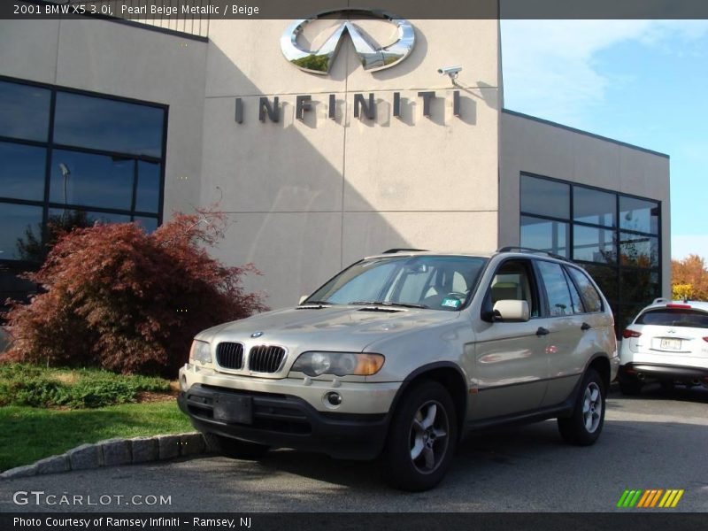 Pearl Beige Metallic / Beige 2001 BMW X5 3.0i