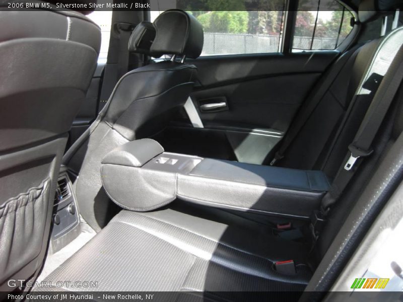 Silverstone Silver Metallic / Black 2006 BMW M5