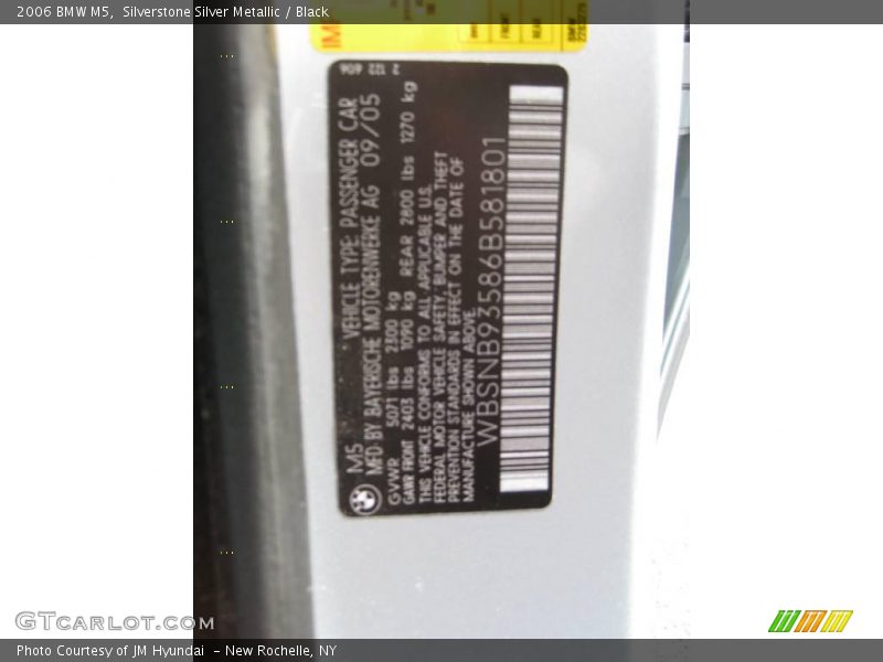 Silverstone Silver Metallic / Black 2006 BMW M5
