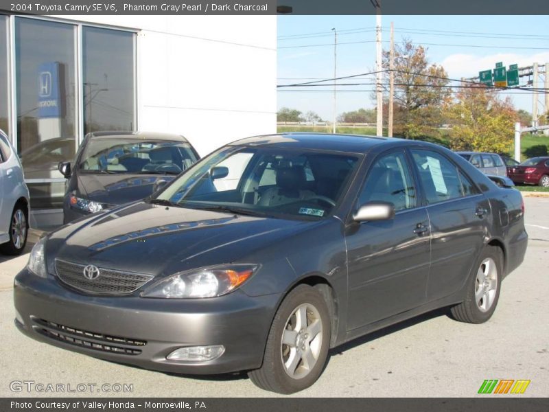 Phantom Gray Pearl / Dark Charcoal 2004 Toyota Camry SE V6