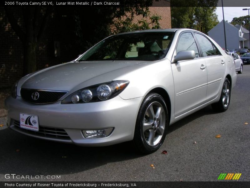 Lunar Mist Metallic / Dark Charcoal 2006 Toyota Camry SE V6