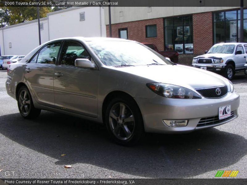 Lunar Mist Metallic / Dark Charcoal 2006 Toyota Camry SE V6