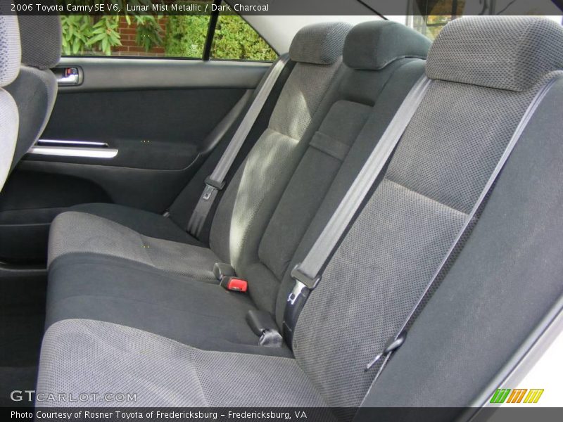 Lunar Mist Metallic / Dark Charcoal 2006 Toyota Camry SE V6