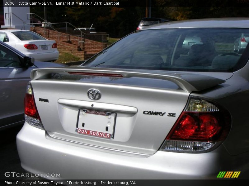 Lunar Mist Metallic / Dark Charcoal 2006 Toyota Camry SE V6