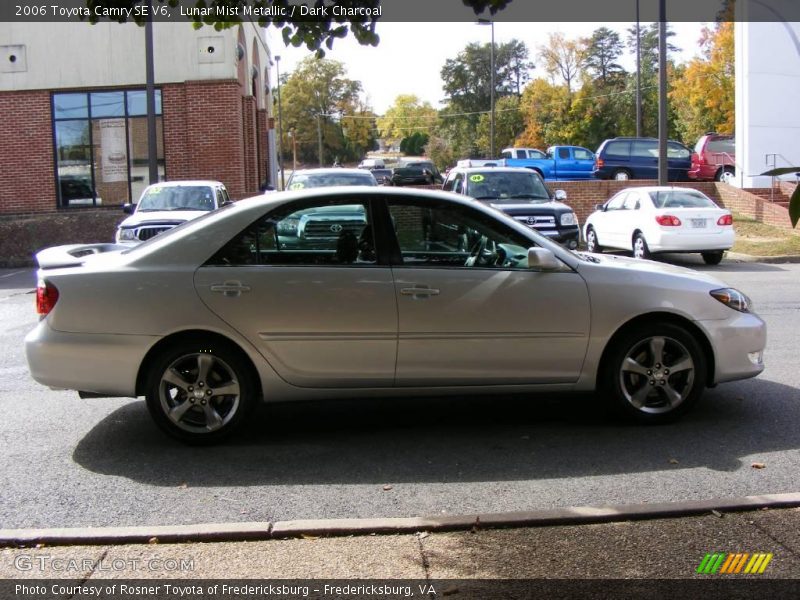Lunar Mist Metallic / Dark Charcoal 2006 Toyota Camry SE V6