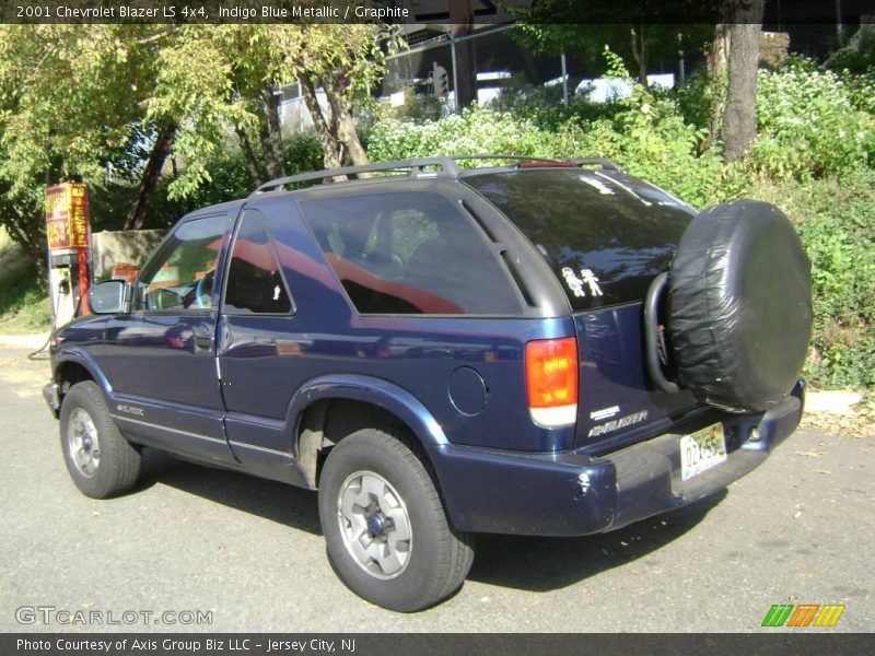 Indigo Blue Metallic / Graphite 2001 Chevrolet Blazer LS 4x4