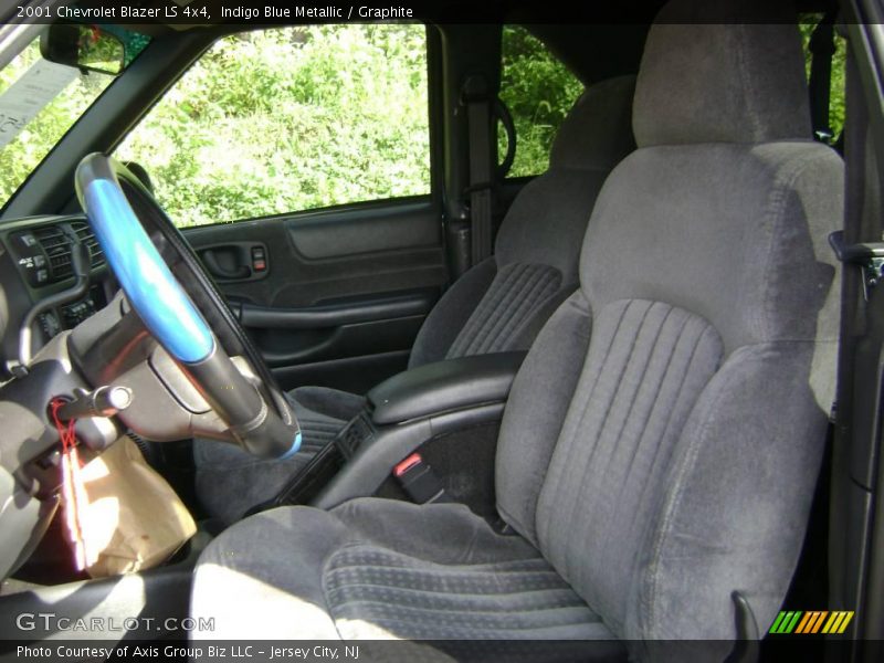 Indigo Blue Metallic / Graphite 2001 Chevrolet Blazer LS 4x4