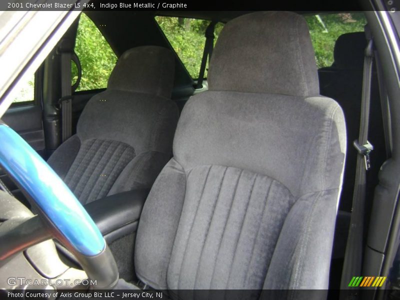 Indigo Blue Metallic / Graphite 2001 Chevrolet Blazer LS 4x4