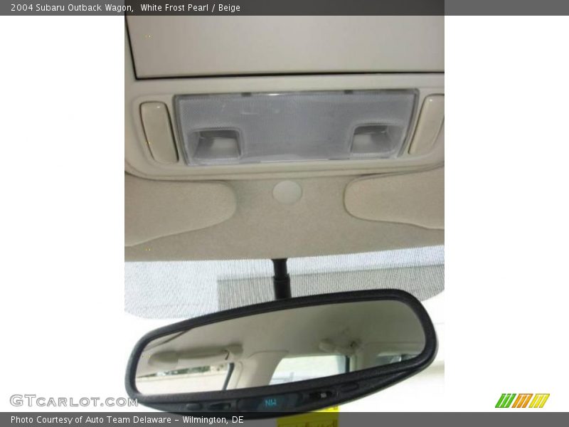 White Frost Pearl / Beige 2004 Subaru Outback Wagon