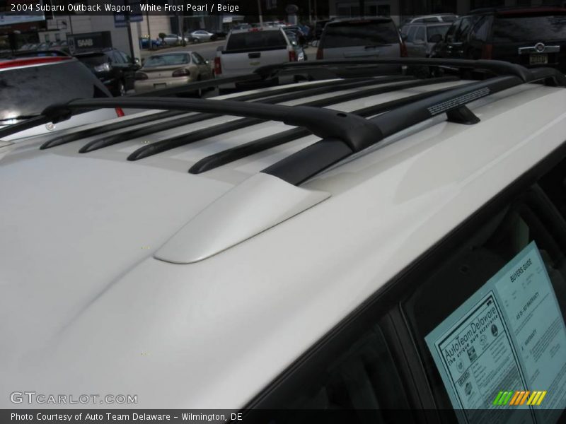 White Frost Pearl / Beige 2004 Subaru Outback Wagon
