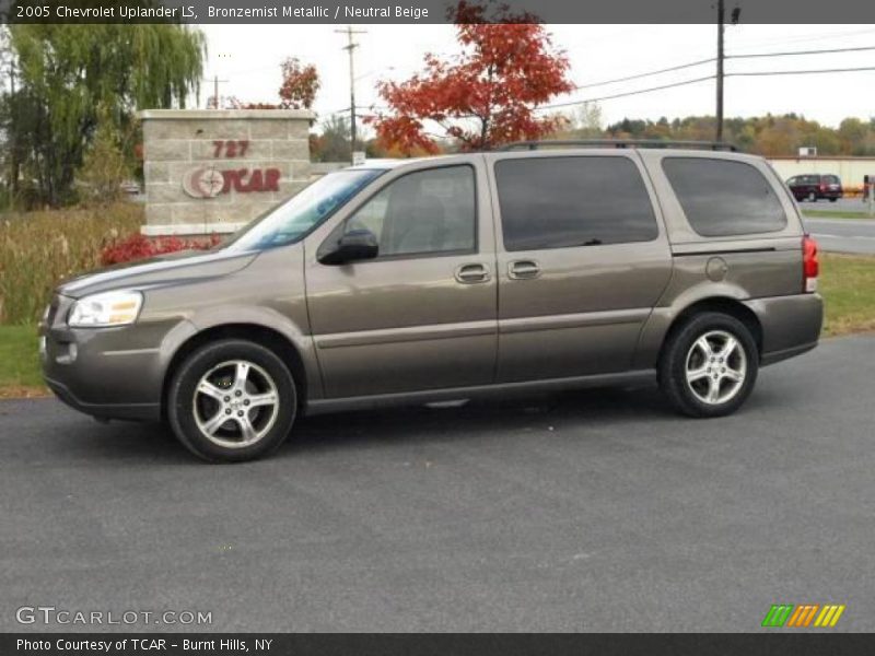 Bronzemist Metallic / Neutral Beige 2005 Chevrolet Uplander LS