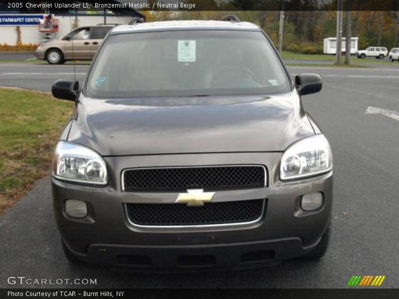 Bronzemist Metallic / Neutral Beige 2005 Chevrolet Uplander LS