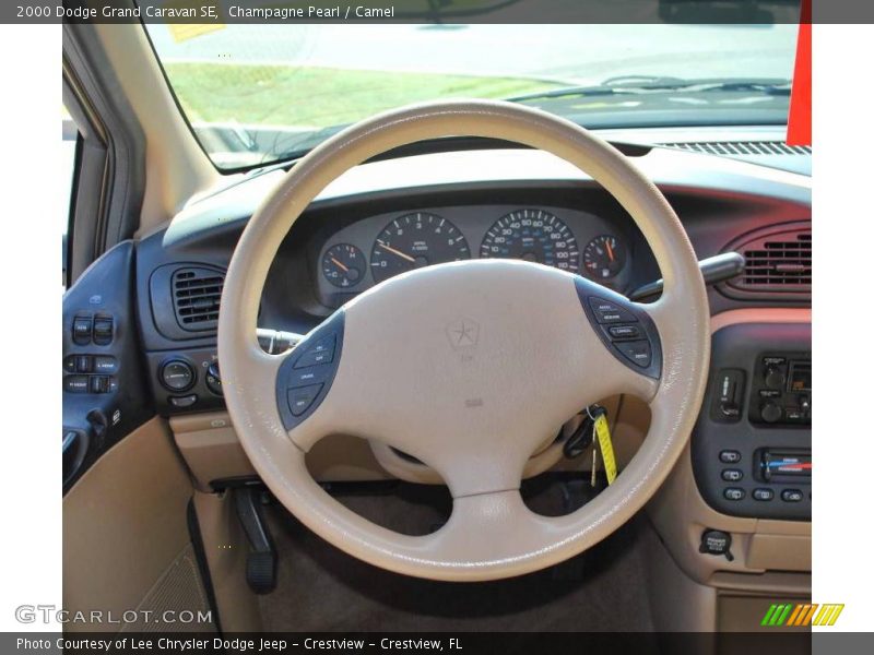 Champagne Pearl / Camel 2000 Dodge Grand Caravan SE