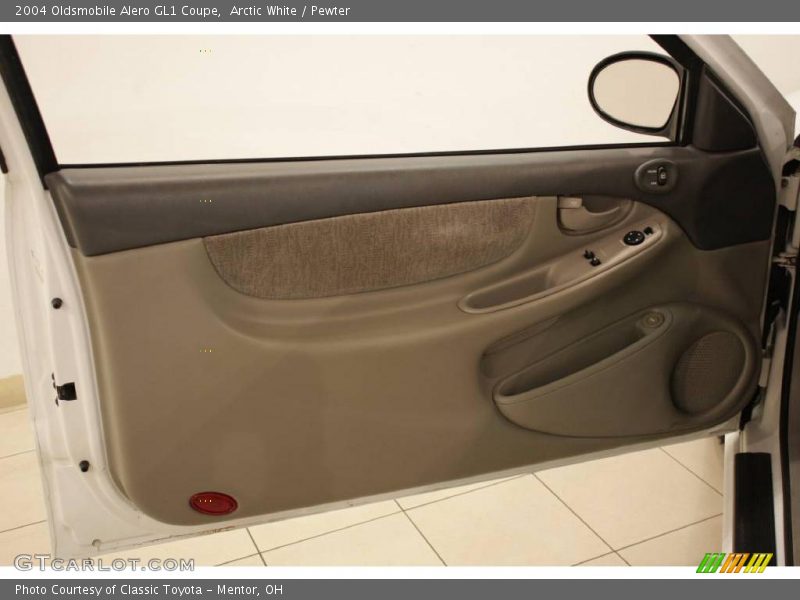 Arctic White / Pewter 2004 Oldsmobile Alero GL1 Coupe