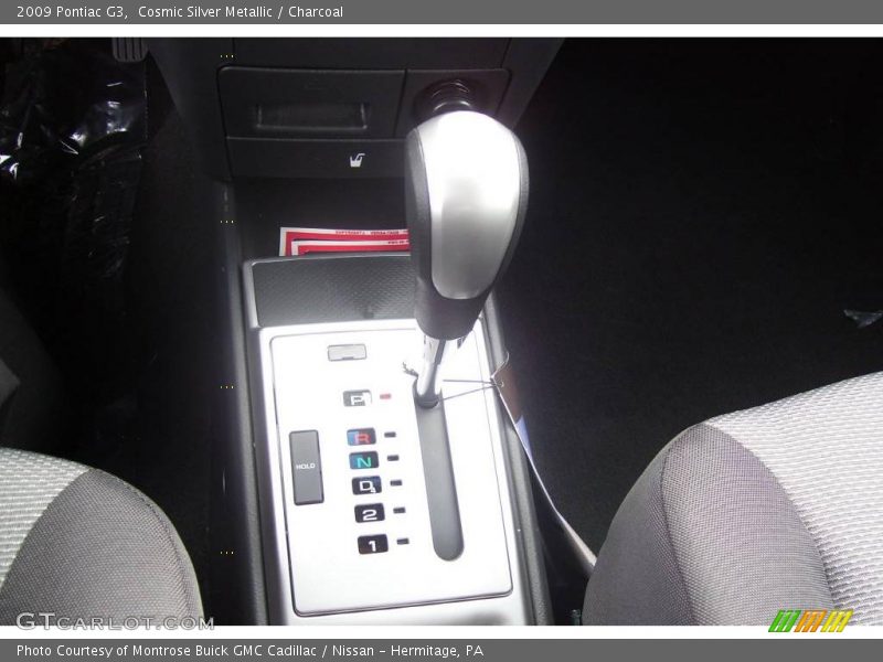 Cosmic Silver Metallic / Charcoal 2009 Pontiac G3