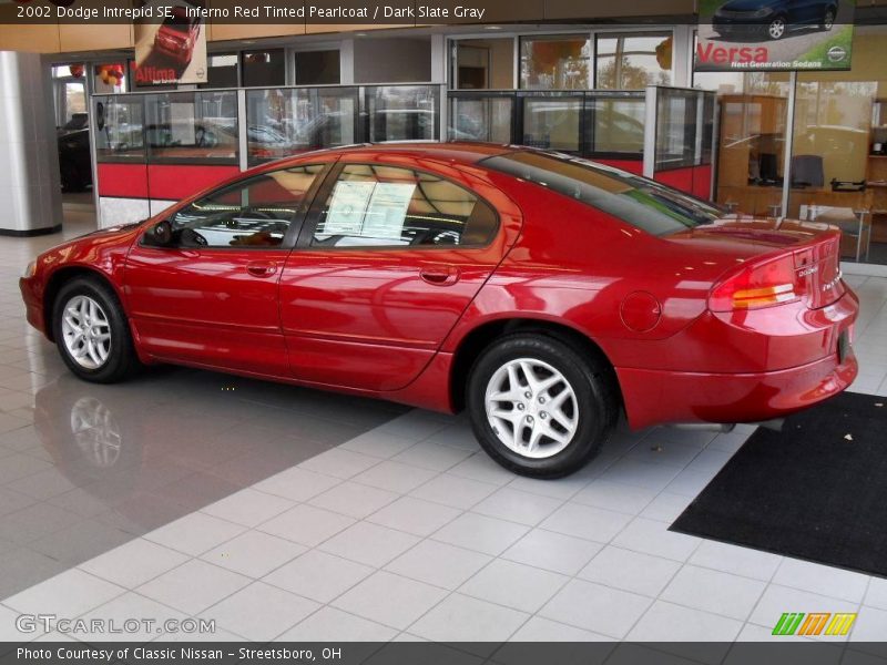 Inferno Red Tinted Pearlcoat / Dark Slate Gray 2002 Dodge Intrepid SE