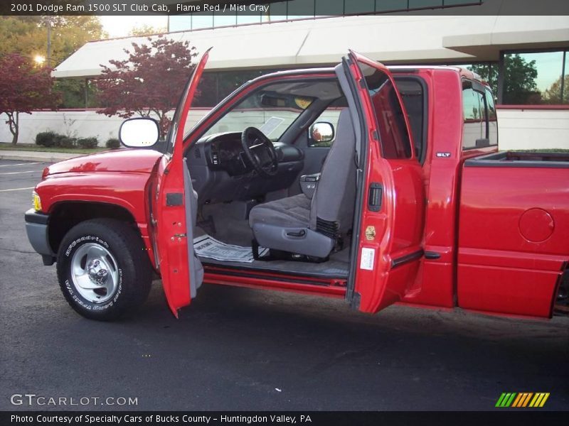 Flame Red / Mist Gray 2001 Dodge Ram 1500 SLT Club Cab