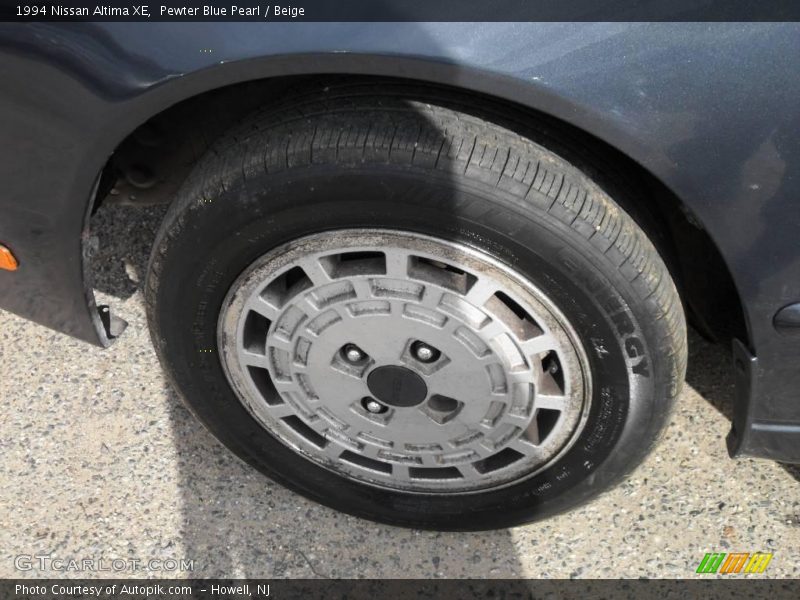 Pewter Blue Pearl / Beige 1994 Nissan Altima XE