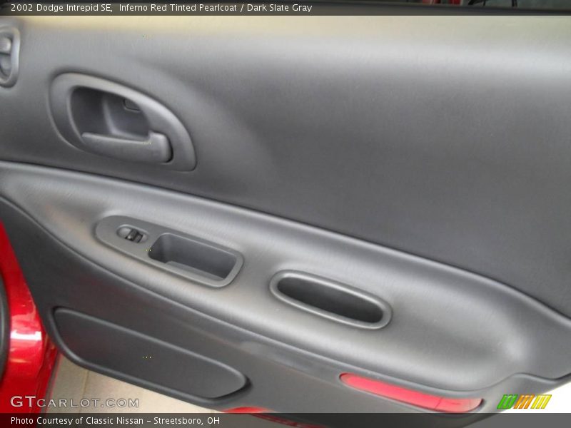 Inferno Red Tinted Pearlcoat / Dark Slate Gray 2002 Dodge Intrepid SE