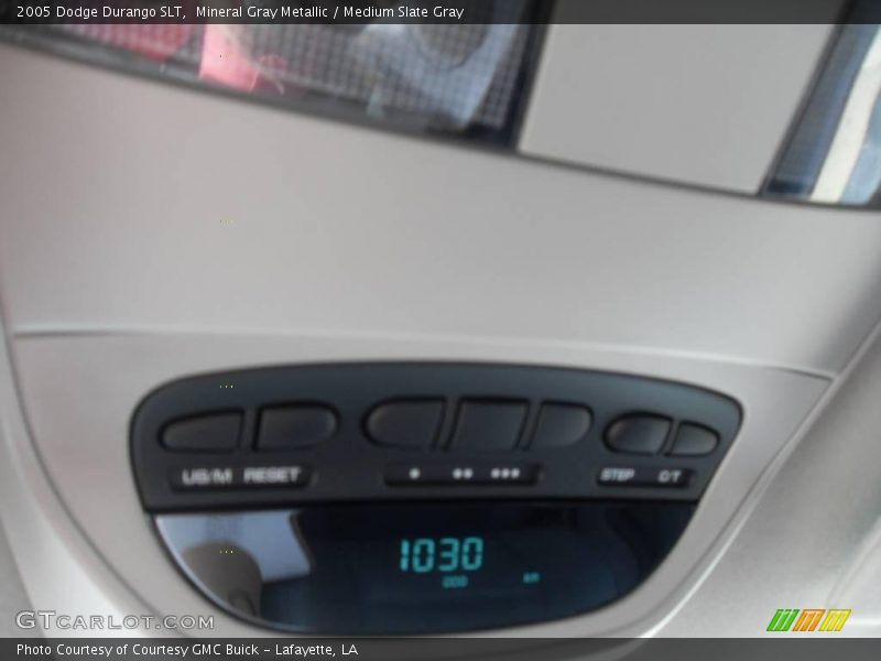 Mineral Gray Metallic / Medium Slate Gray 2005 Dodge Durango SLT