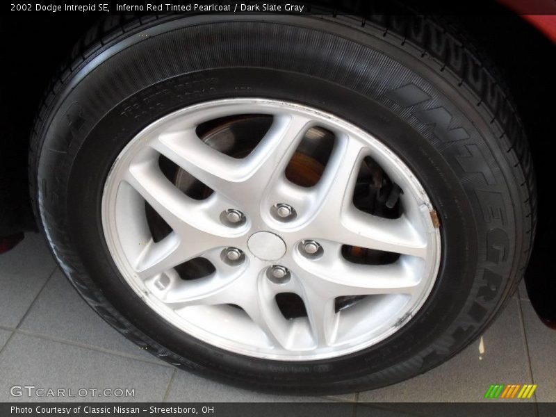 Inferno Red Tinted Pearlcoat / Dark Slate Gray 2002 Dodge Intrepid SE