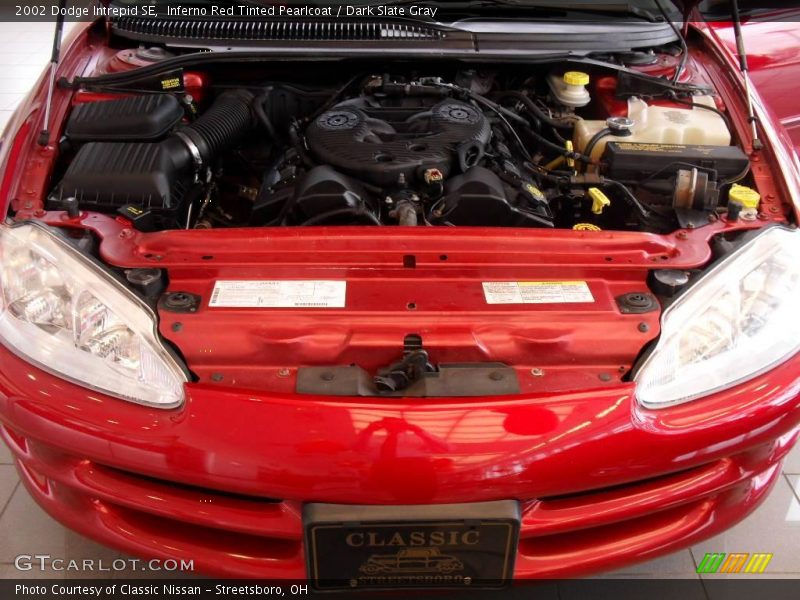 Inferno Red Tinted Pearlcoat / Dark Slate Gray 2002 Dodge Intrepid SE