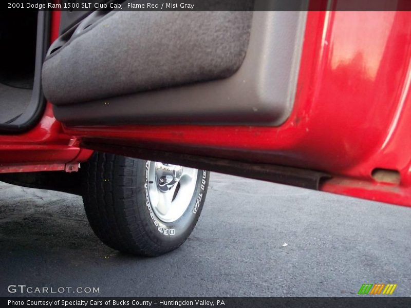 Flame Red / Mist Gray 2001 Dodge Ram 1500 SLT Club Cab