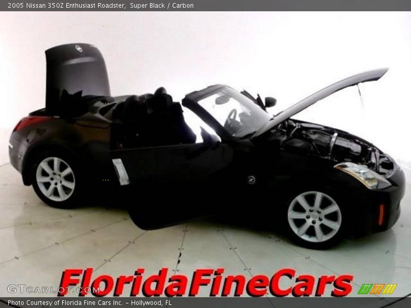 Super Black / Carbon 2005 Nissan 350Z Enthusiast Roadster