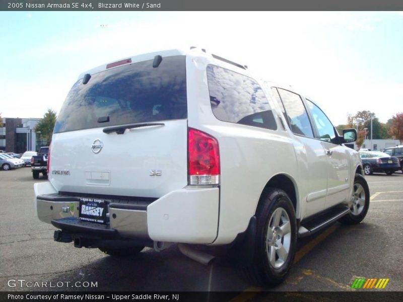 Blizzard White / Sand 2005 Nissan Armada SE 4x4