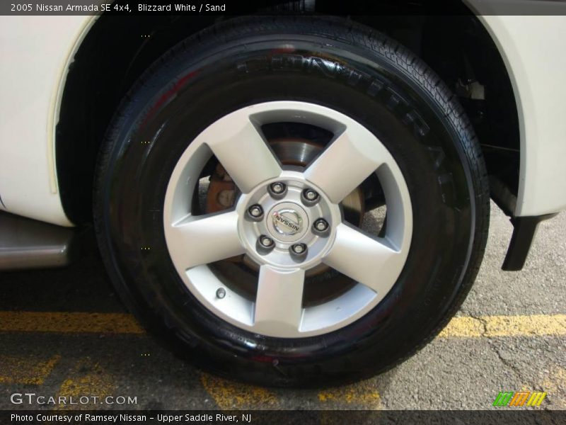Blizzard White / Sand 2005 Nissan Armada SE 4x4