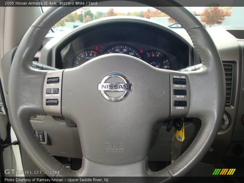 Blizzard White / Sand 2005 Nissan Armada SE 4x4