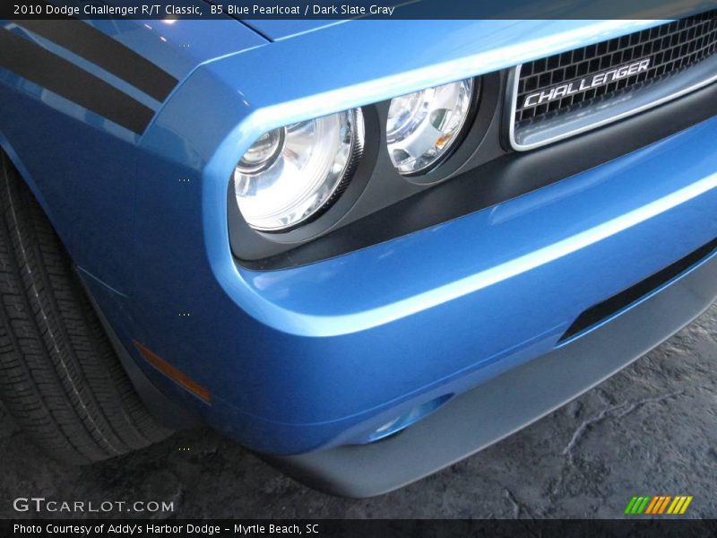 B5 Blue Pearlcoat / Dark Slate Gray 2010 Dodge Challenger R/T Classic