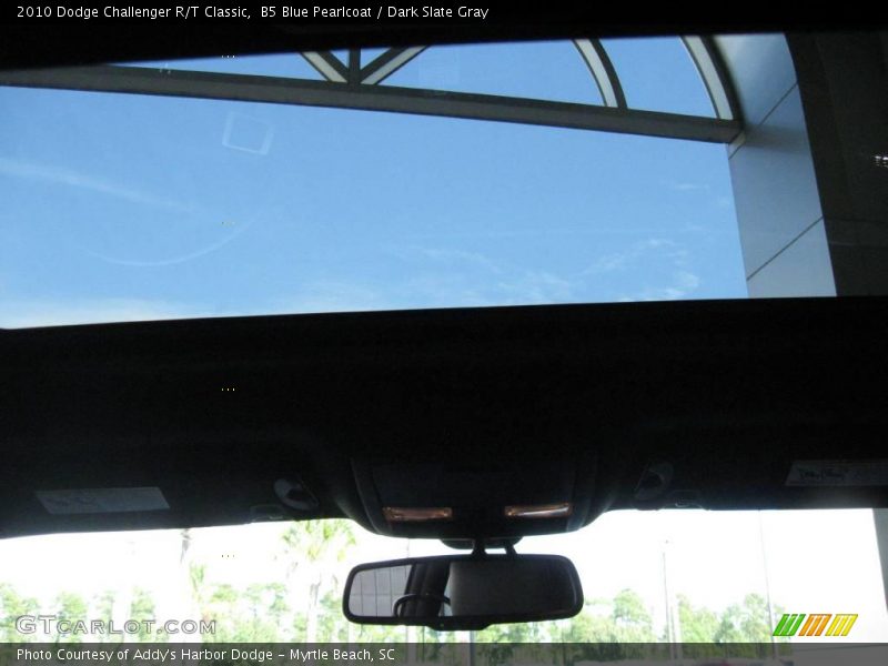 B5 Blue Pearlcoat / Dark Slate Gray 2010 Dodge Challenger R/T Classic