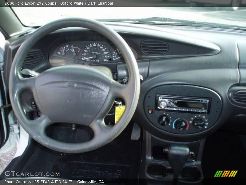Oxford White / Dark Charcoal 2000 Ford Escort ZX2 Coupe