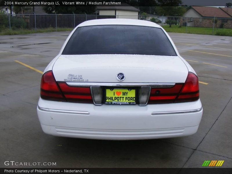 Vibrant White / Medium Parchment 2004 Mercury Grand Marquis LS