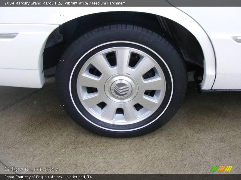 Vibrant White / Medium Parchment 2004 Mercury Grand Marquis LS