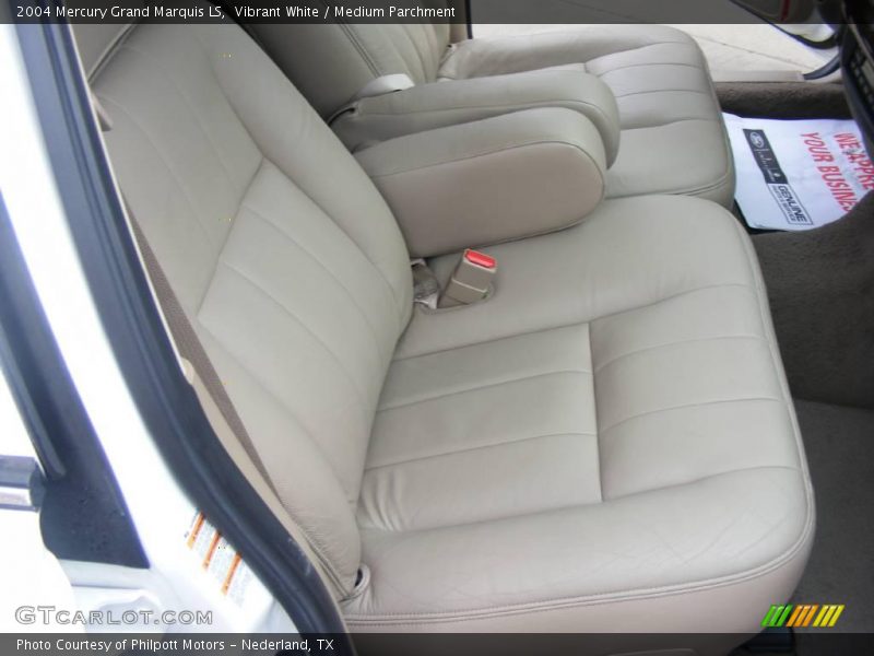 Vibrant White / Medium Parchment 2004 Mercury Grand Marquis LS