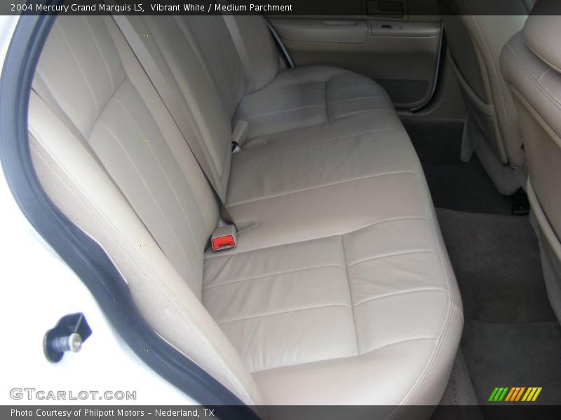 Vibrant White / Medium Parchment 2004 Mercury Grand Marquis LS