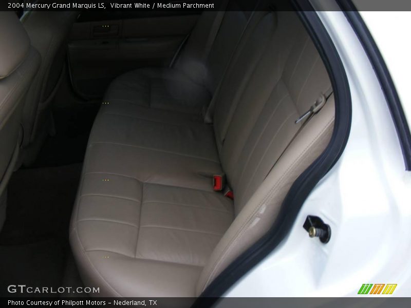 Vibrant White / Medium Parchment 2004 Mercury Grand Marquis LS