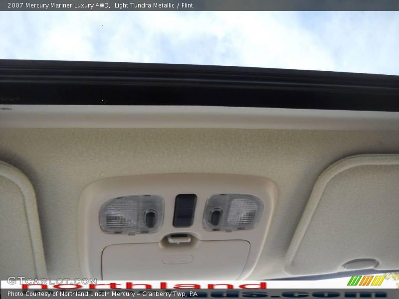 Light Tundra Metallic / Flint 2007 Mercury Mariner Luxury 4WD