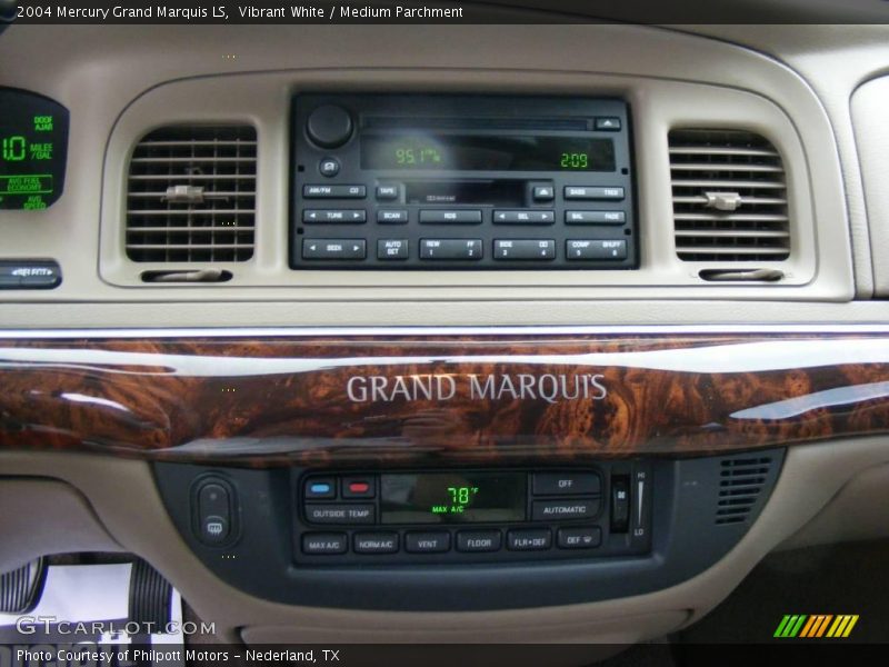Vibrant White / Medium Parchment 2004 Mercury Grand Marquis LS