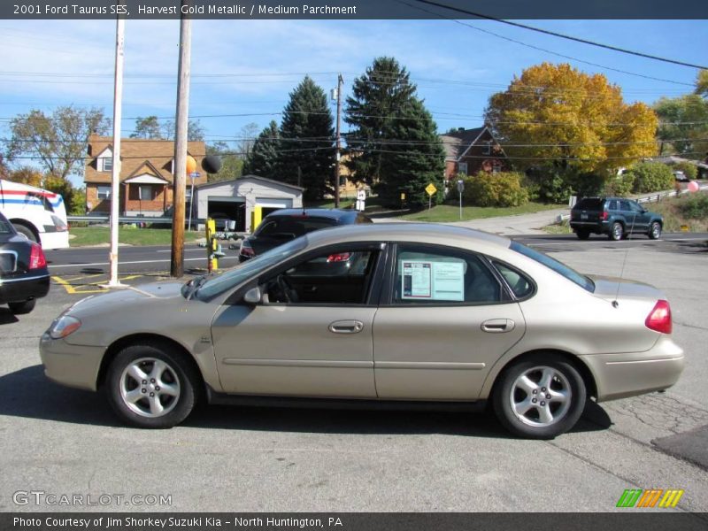Harvest Gold Metallic / Medium Parchment 2001 Ford Taurus SES