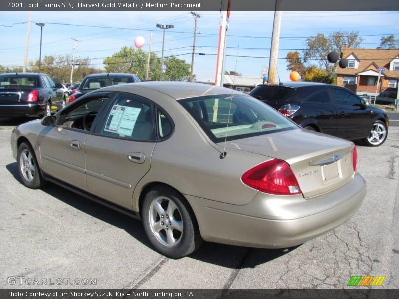 Harvest Gold Metallic / Medium Parchment 2001 Ford Taurus SES