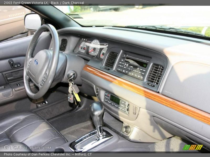 Black / Dark Charcoal 2003 Ford Crown Victoria LX