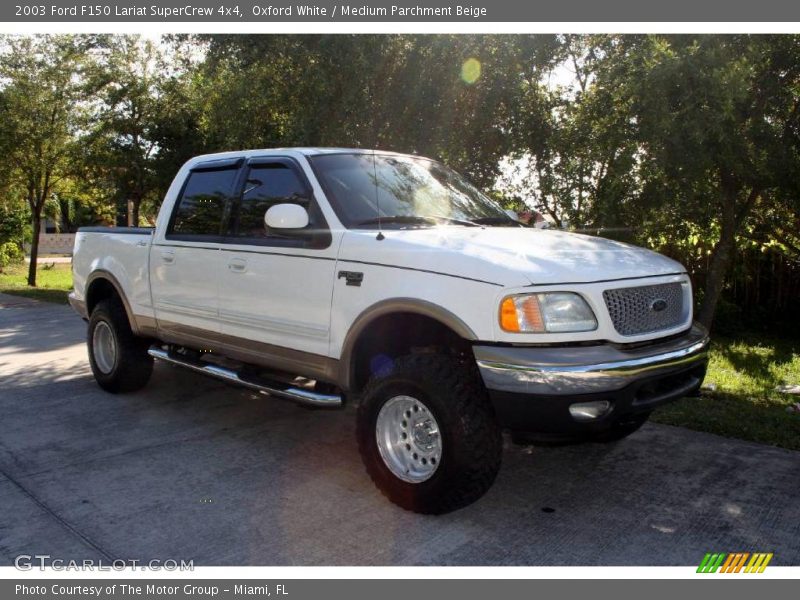 Oxford White / Medium Parchment Beige 2003 Ford F150 Lariat SuperCrew 4x4
