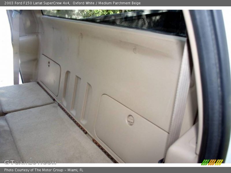 Oxford White / Medium Parchment Beige 2003 Ford F150 Lariat SuperCrew 4x4