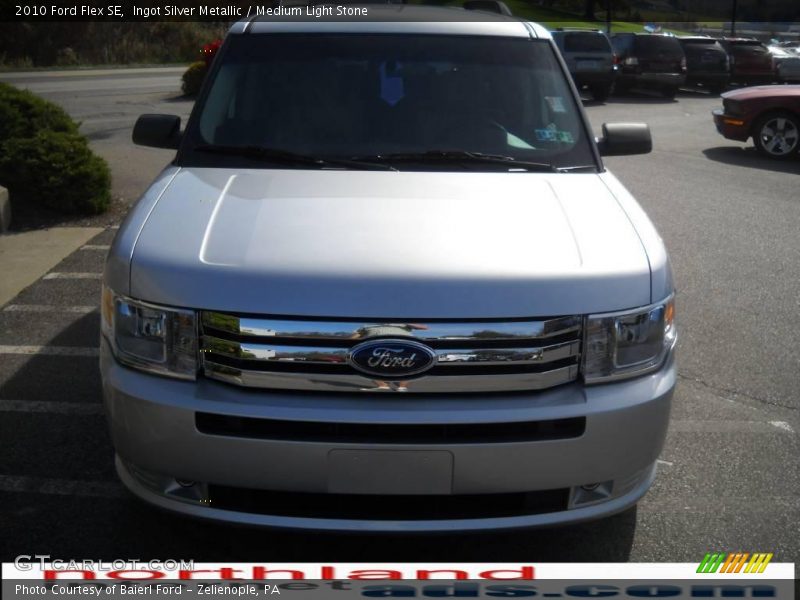 Ingot Silver Metallic / Medium Light Stone 2010 Ford Flex SE