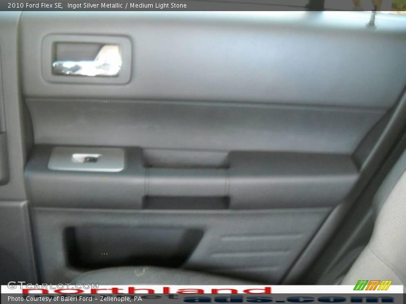Ingot Silver Metallic / Medium Light Stone 2010 Ford Flex SE