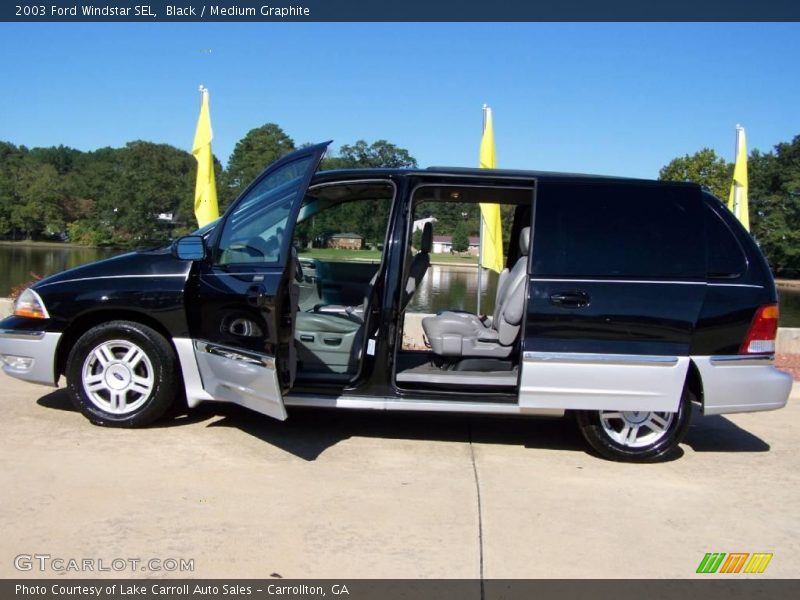 Black / Medium Graphite 2003 Ford Windstar SEL